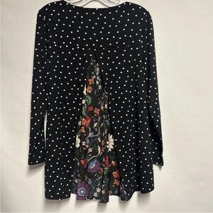 Black Polka Dot Top with Floral Back Chicos Sz 1